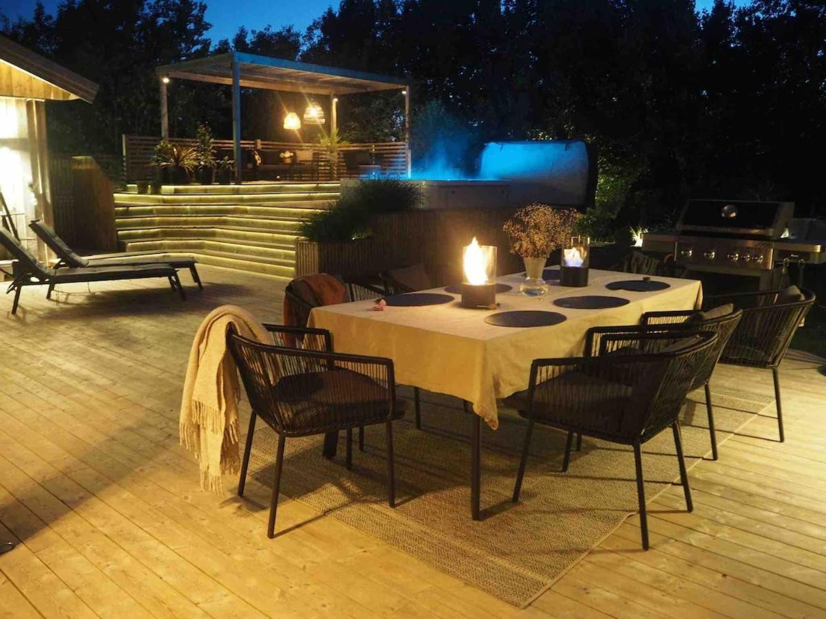 Social Near The Sea! Villa Gothenburg